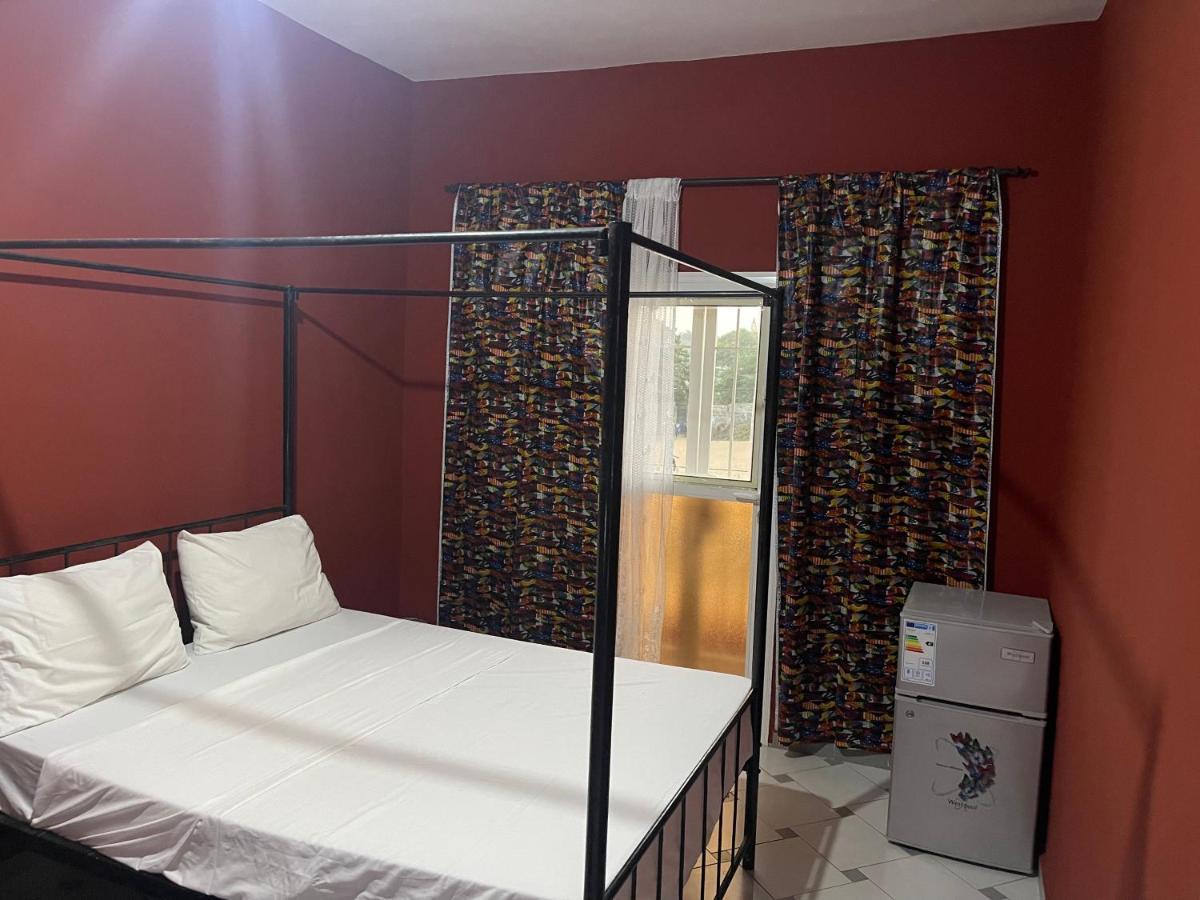 Keur Karim Sarr Chambre D Hotes Διαμέρισμα M'Bour Εξωτερικό φωτογραφία