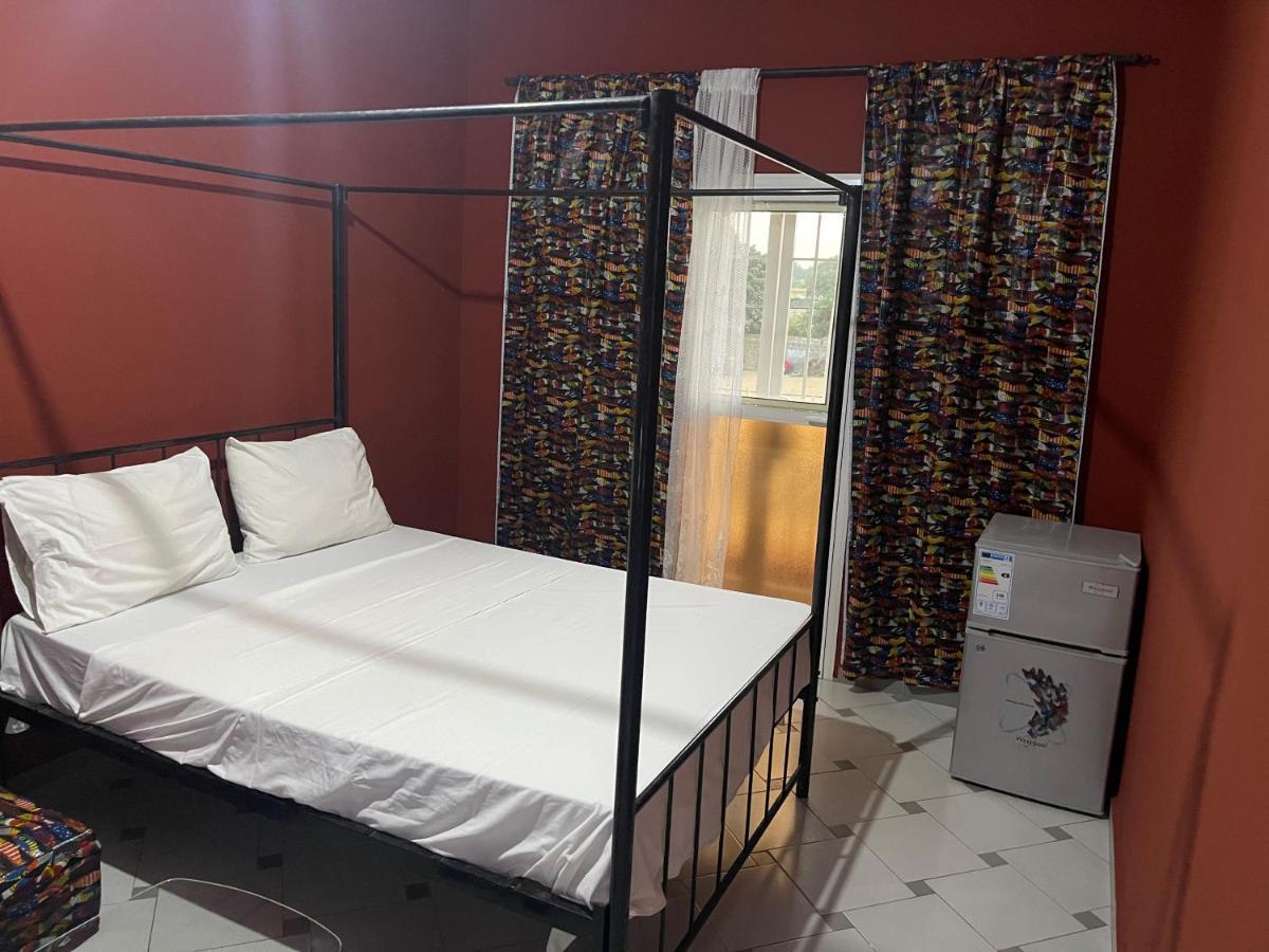 Keur Karim Sarr Chambre D Hotes Διαμέρισμα M'Bour Εξωτερικό φωτογραφία